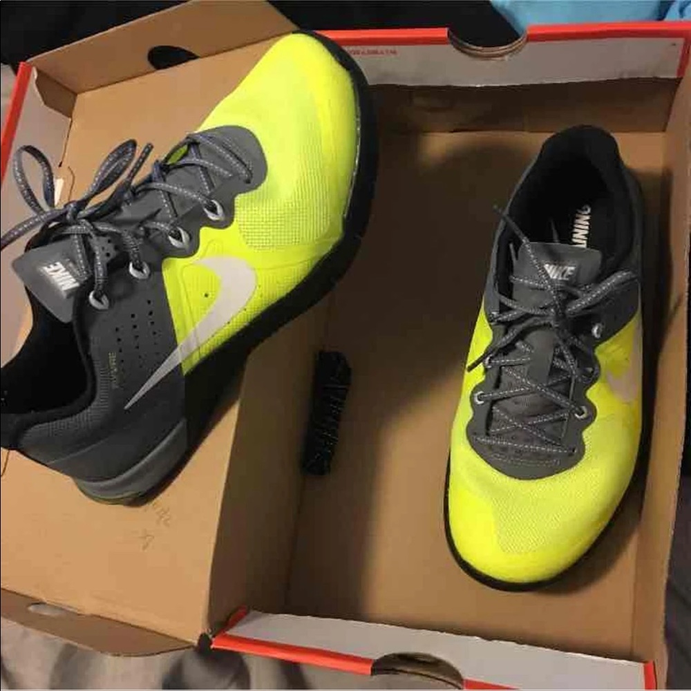 Nike shoes